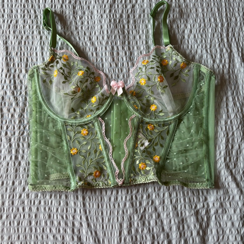 SHEIN Green Floral Embroidered Bustier